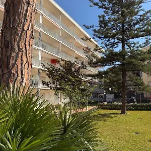 Hesperia Palmyra Salou